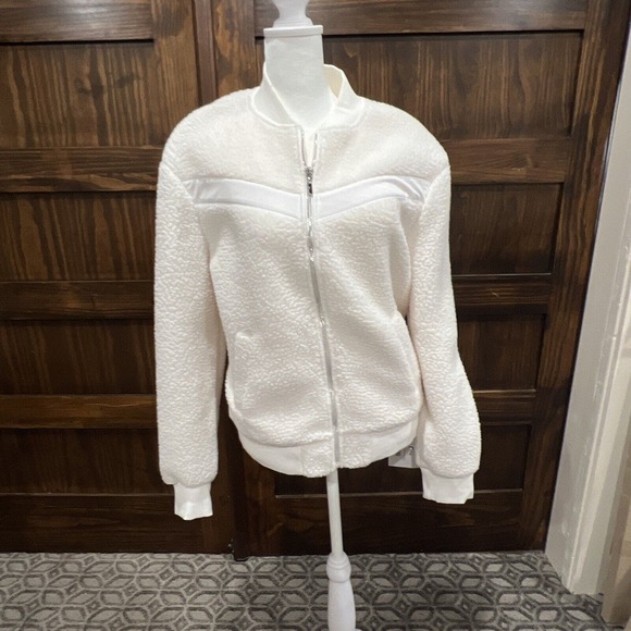 Zyia Jacket White Flying V Fleece Activewear Sherpa Full Zip Jacket Size S - Picture 1 of 11